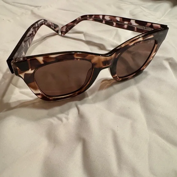 Quay Australia After Hours Tortoise Sunglasses - Picture 7 of 9